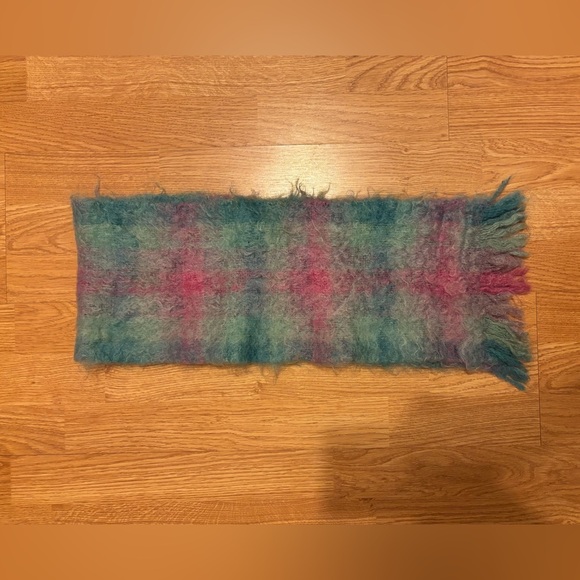 Plaid Wool Scarf - Picture 2 of 5